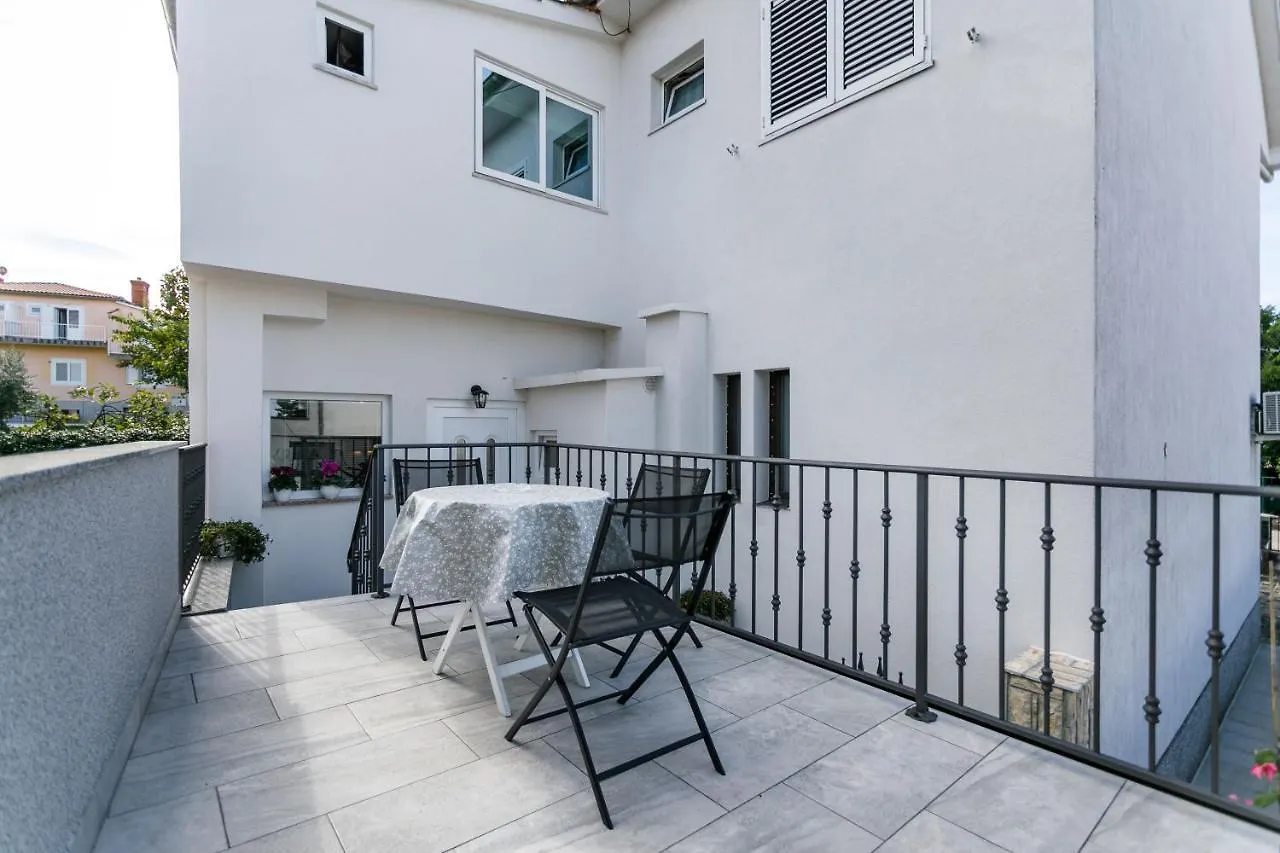 Apartment Near The Sea Judita Malinska 0*,