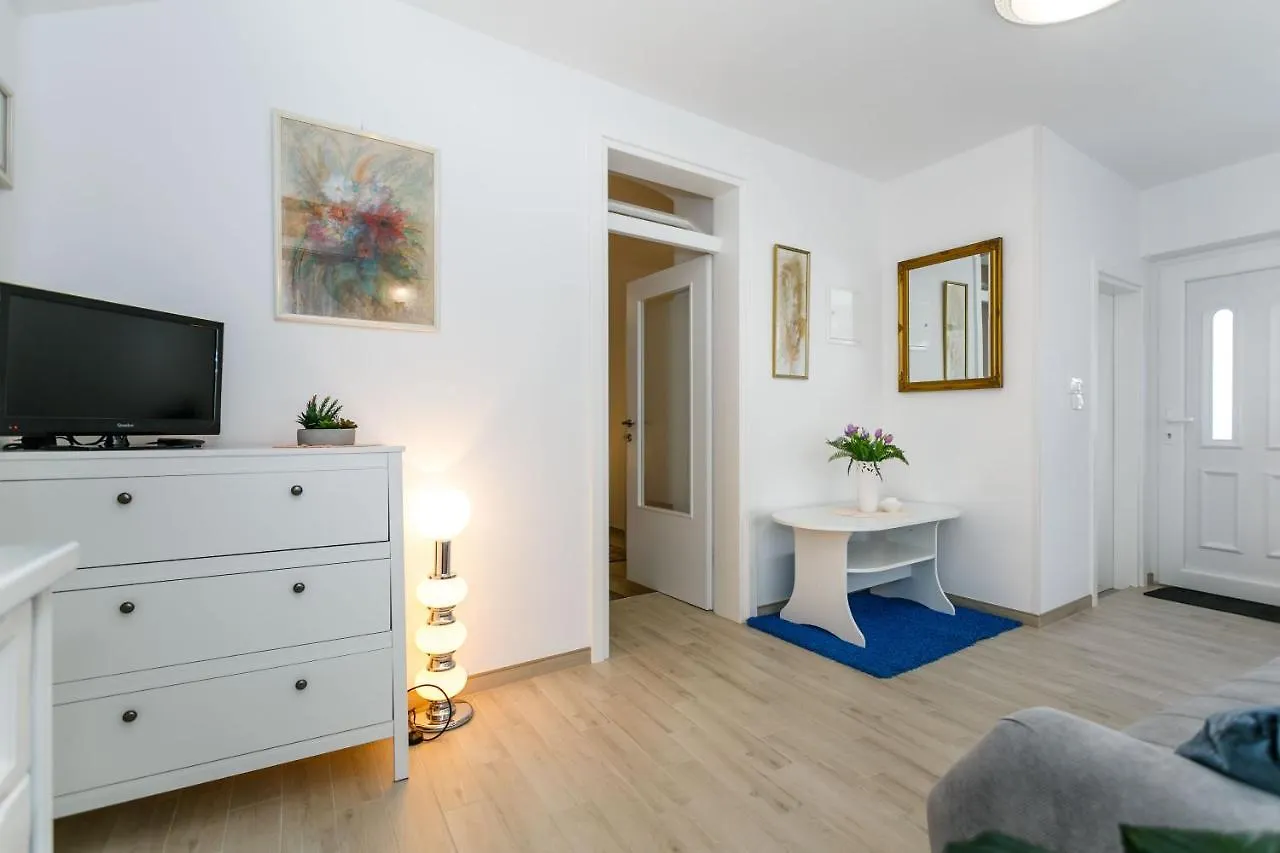 Apartment Near The Sea Judita Malinska